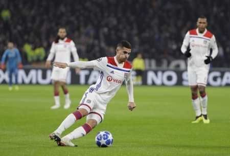 借周欣怡的, 轮中, 战厄瓜多尔 借周欣怡的, 轮中, 战厄瓜多尔