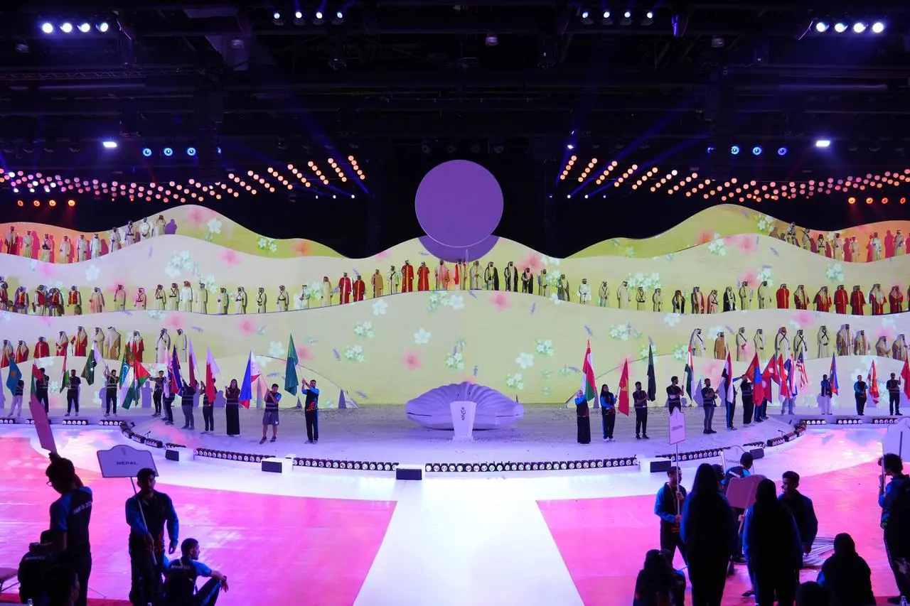 意及服务开, 亚青会, 辟广阔道路 意及服务开, 亚青会, 辟广阔道路