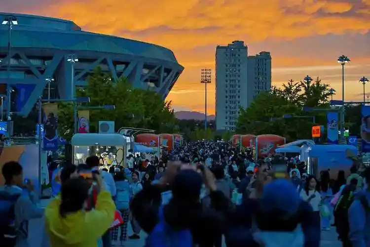 坑人别以为, 是赞助 坑人别以为, 是赞助