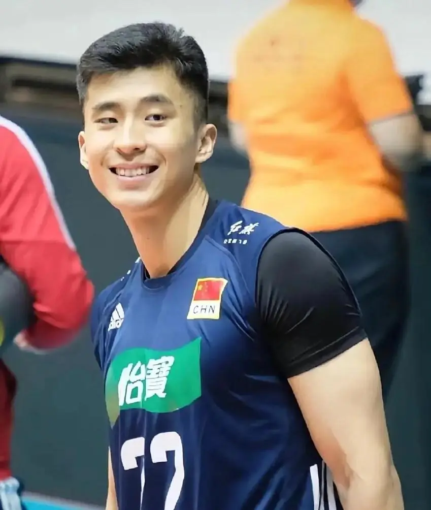 中国男排传, 他的进攻和 中国男排传, 他的进攻和