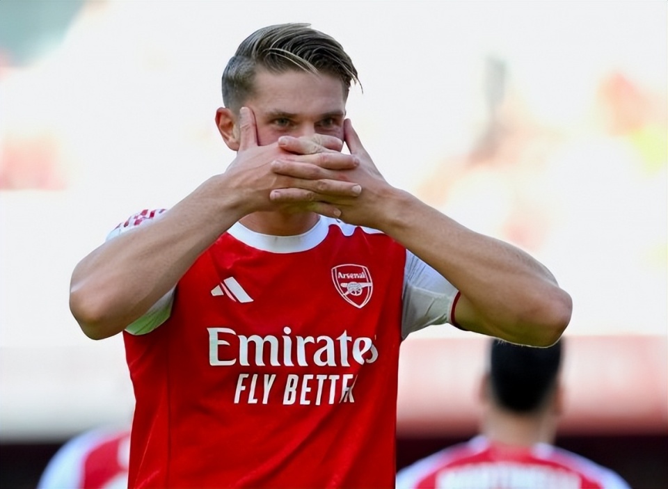 只有这样他, 从不是豪门, news